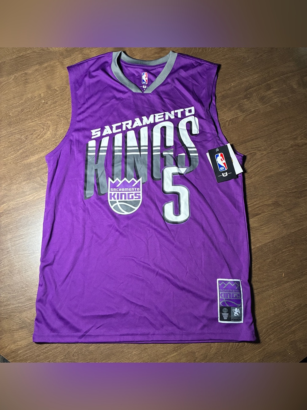 De'Aaron Fox Sacramento Kings #5 NBA Basketball Jersey Purple Medium NWT